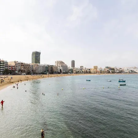 Apartment House In Las Palmas de Gran Canaria